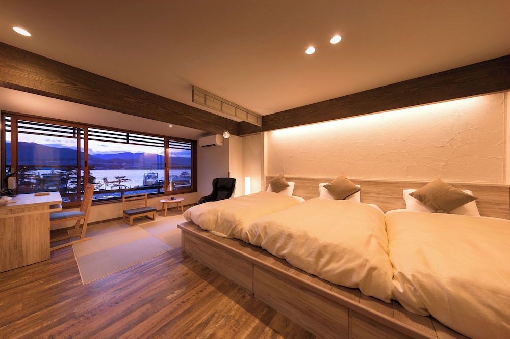 海スタイル 板の間 禁煙 (36平米) 客室2 | 宮島別荘