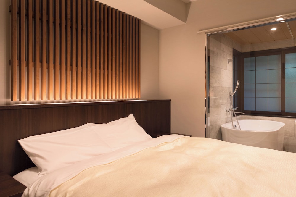 [スタンダード] クイーン (31平米) 客室2 | 宮島別荘