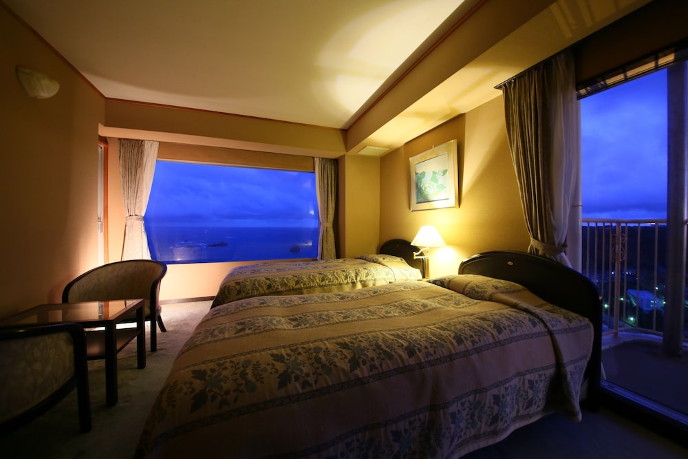 コーナースイート オーシャンビュー(和室, ツインベット) | 下田ビューホテル