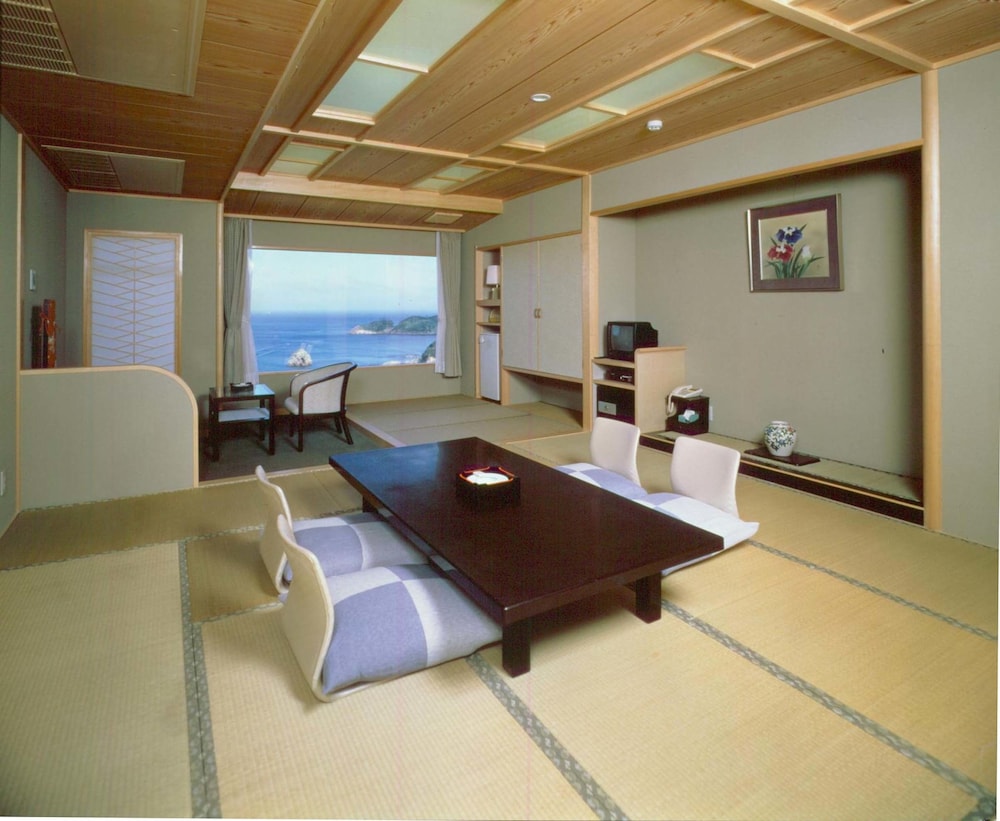 和室10畳 オーシャンビュー 客室1 | 下田ビューホテル