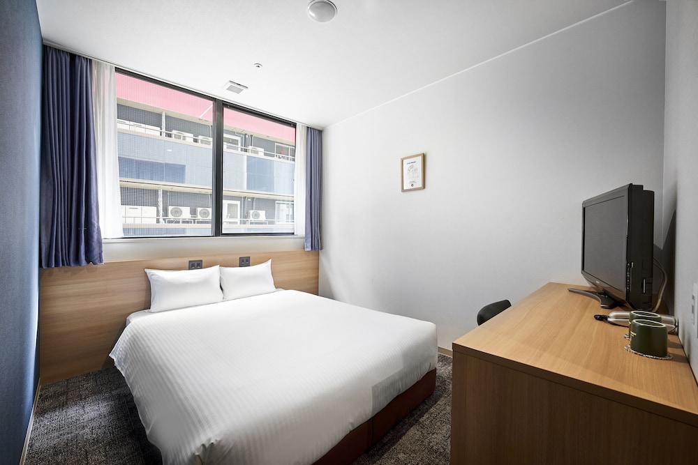 コンフォートダブルルーム 禁煙 客室2 | ホテルモーニングボックス大阪心斎橋