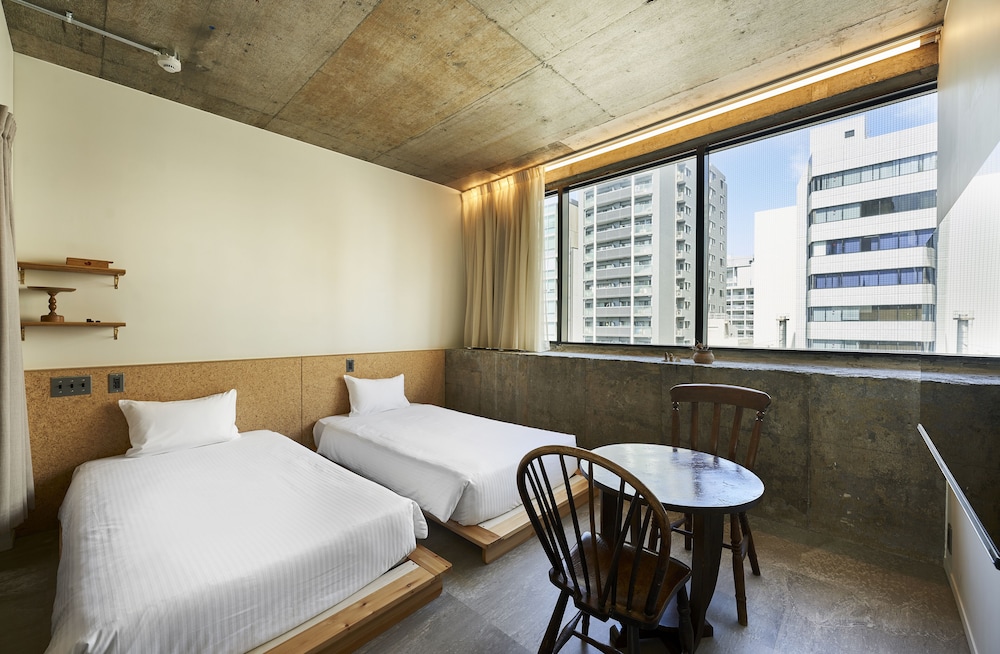 コレクション スーペリア ツインルーム 禁煙 客室2 | ホテルモーニングボックス大阪心斎橋