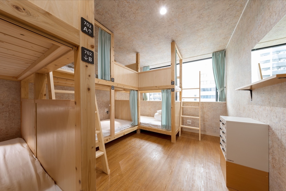 ファミリー ルーム 禁煙 6名用 | ホテルモーニングボックス大阪心斎橋