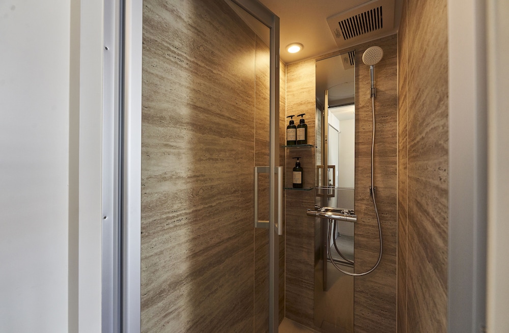 コレクション スーペリア ツインルーム 禁煙 バスルーム0 | ホテルモーニングボックス大阪心斎橋