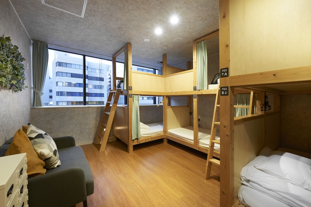 ファミリー ルーム 禁煙 6名用 客室3 | ホテルモーニングボックス大阪心斎橋