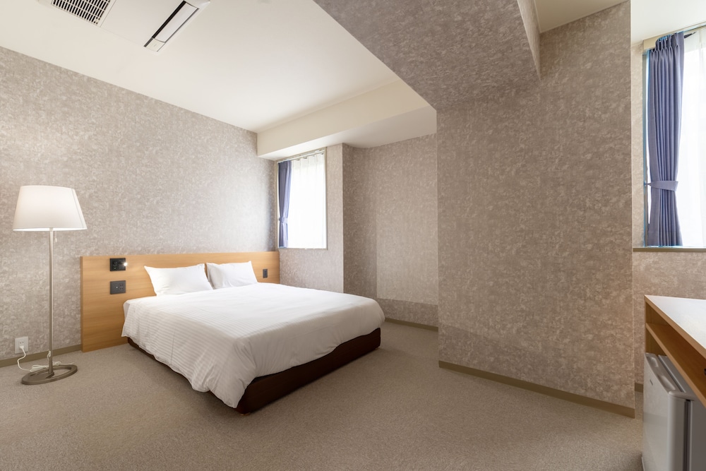 コンフォートダブルルーム 禁煙 | ホテルモーニングボックス大阪心斎橋
