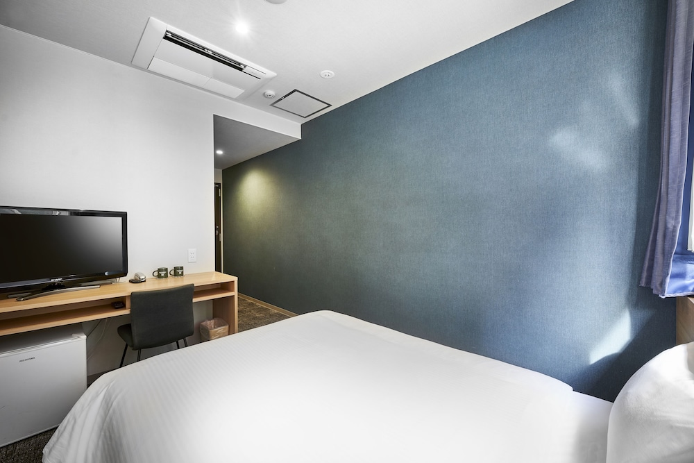 コンフォートダブルルーム 禁煙 客室1 | ホテルモーニングボックス大阪心斎橋