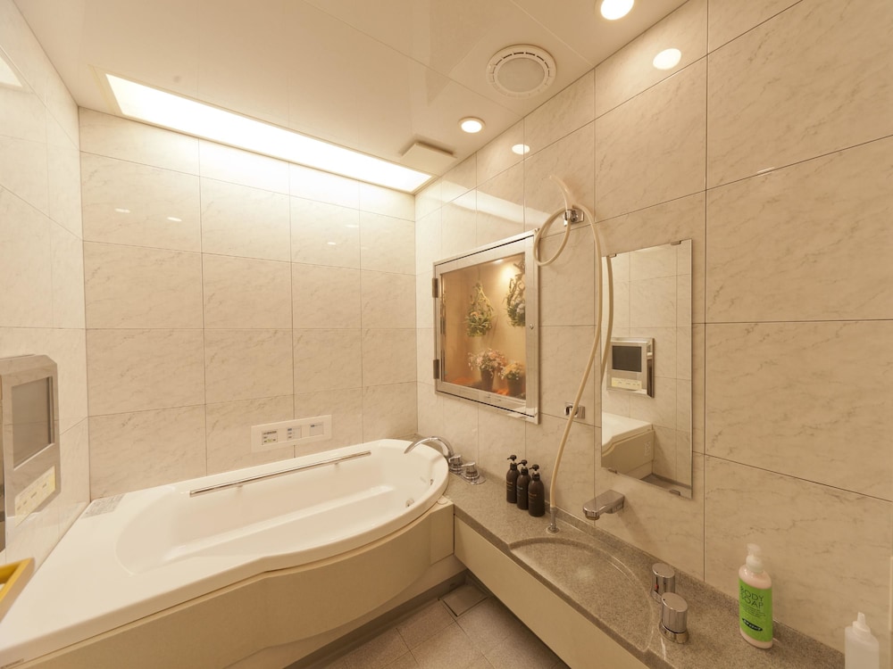 スタンダード ルーム クイーンベッド 1 台 (Couples Hotel) バスルーム0 | ホテル ファインオリーブ堺