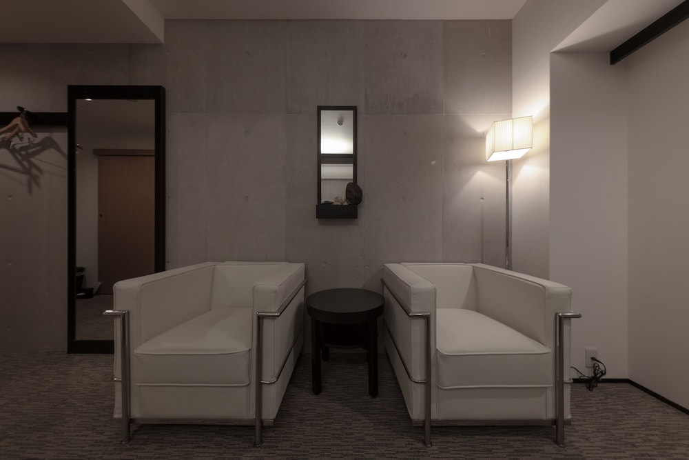 スーペリア ツインルーム 禁煙 (3歳から有料) 客室3 | 富良野ナチュラクスホテル