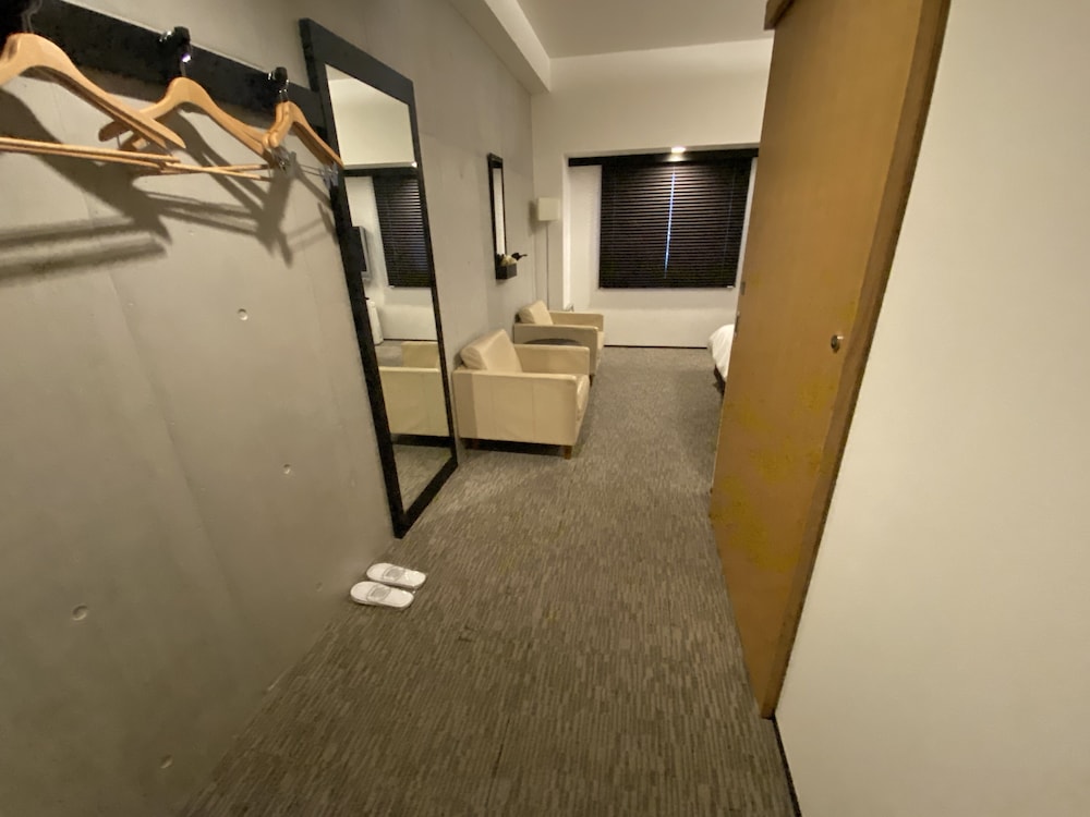 スーペリア ツインルーム 禁煙 (3歳から有料) 客室2 | 富良野ナチュラクスホテル