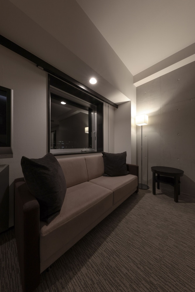 デラックス ツインルーム 禁煙 (3歳から有料) 客室6 | 富良野ナチュラクスホテル