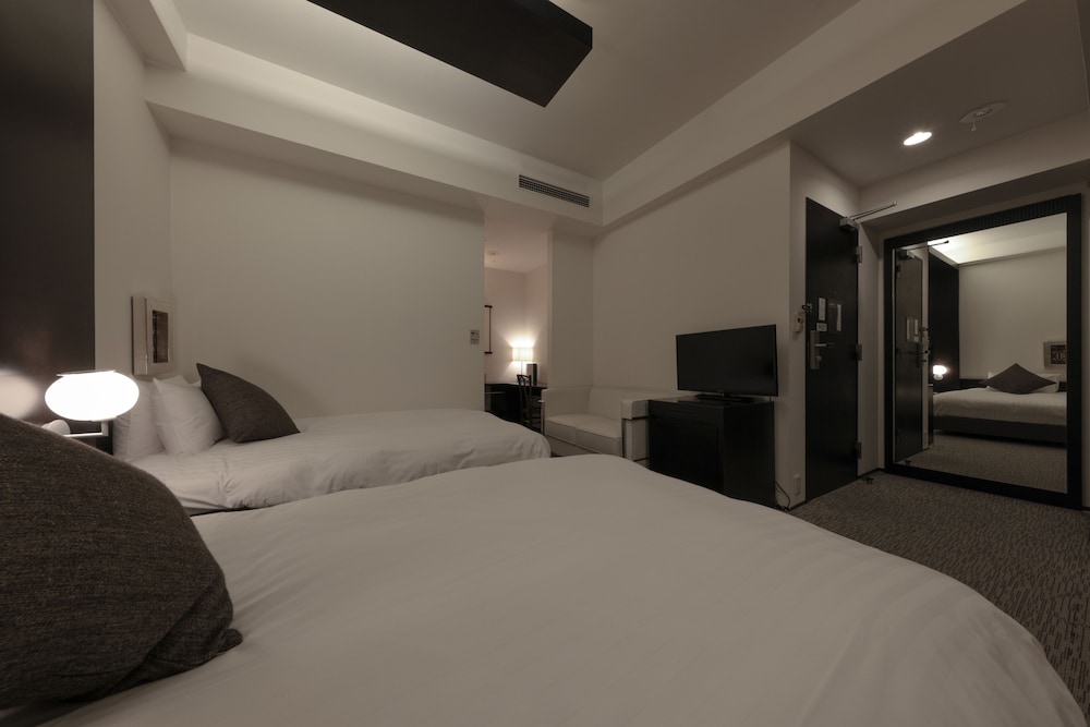 スタンダード ツインルーム 禁煙 (3歳から有料) 客室1 | 富良野ナチュラクスホテル