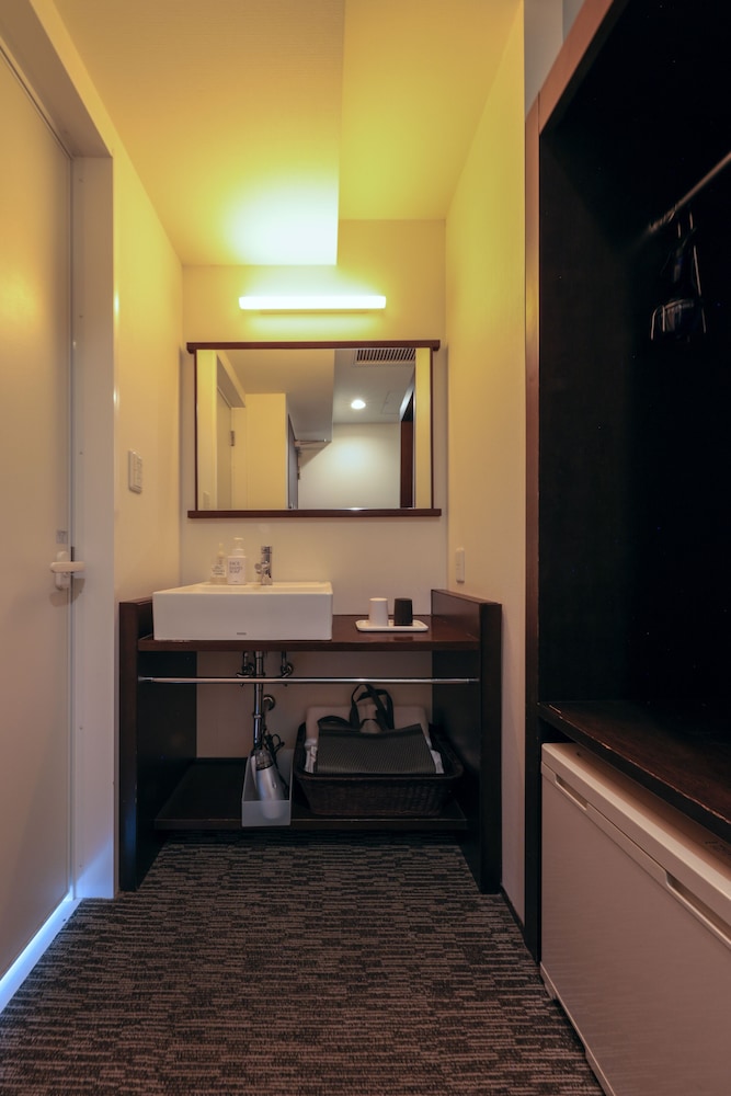 スタンダード ツインルーム 禁煙 (3歳から有料) バスルーム0 | 富良野ナチュラクスホテル