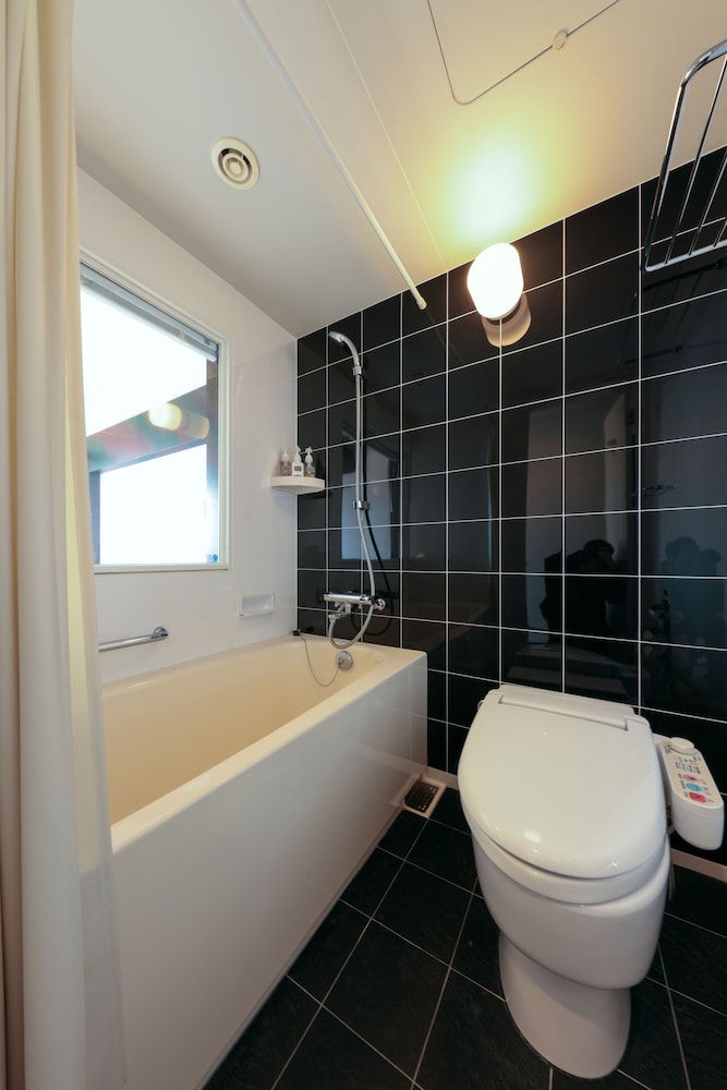 エコノミー ツインルーム 禁煙 (3歳から有料) バスルーム0 | 富良野ナチュラクスホテル