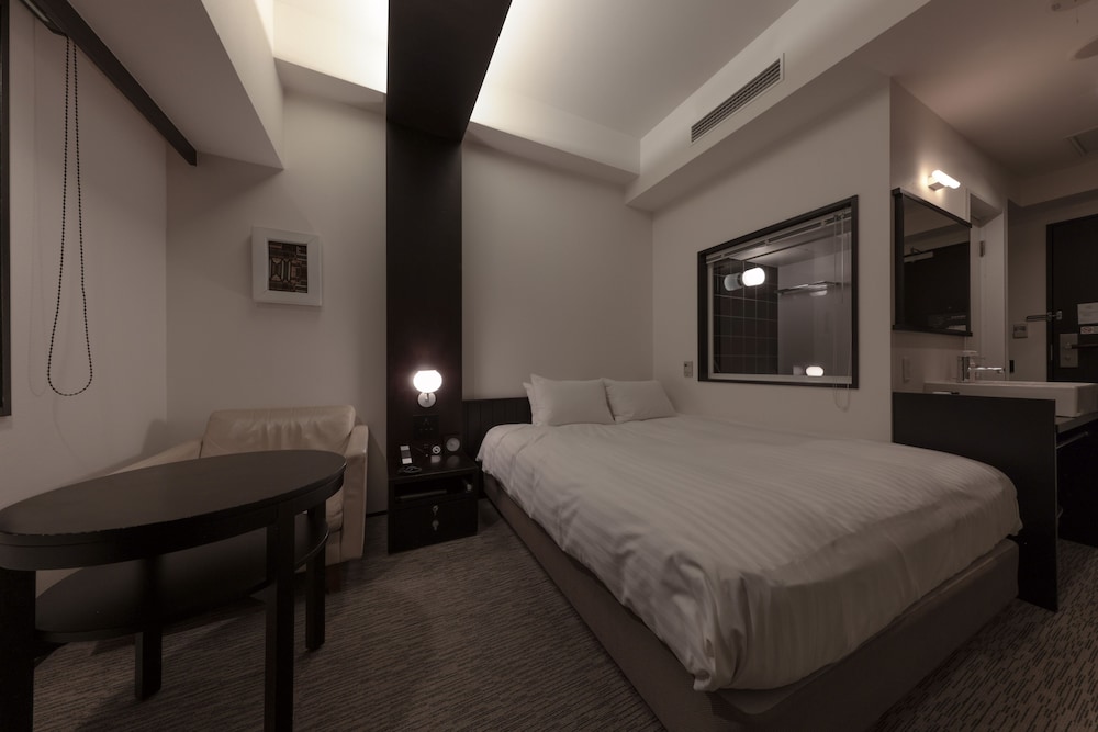 スタンダード ダブルルーム 禁煙 (3歳から有料) | 富良野ナチュラクスホテル