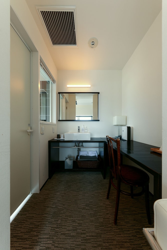 スタンダード ツインルーム 禁煙 (3歳から有料) 客室3 | 富良野ナチュラクスホテル