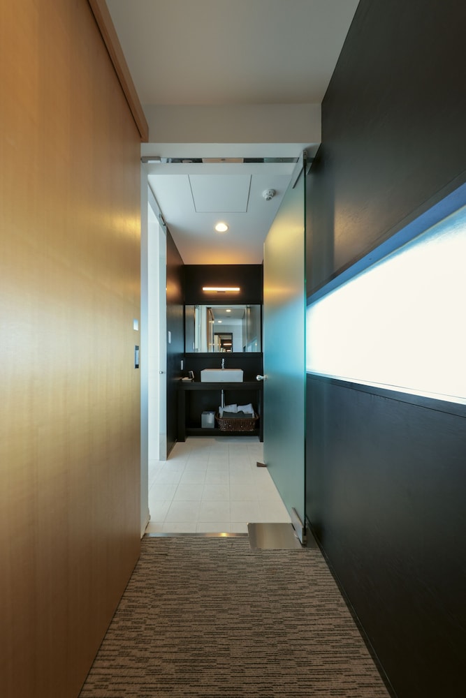 デラックス ツインルーム 禁煙 (3歳から有料) 客室3 | 富良野ナチュラクスホテル