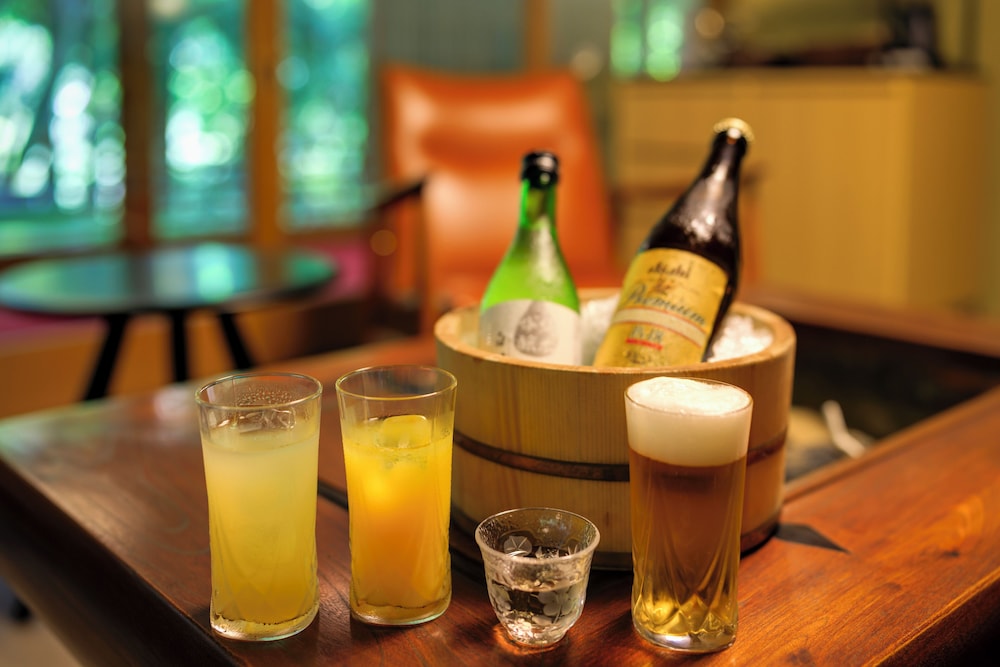 ロビーラウンジ1 | 月日亭