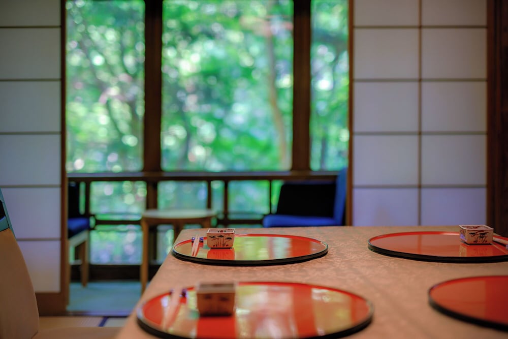 Japanese Traditional Room (8 Tatami Mats with bath, can't serve dinner after 7 P.M.) | 奈良・春日奥山 月日亭