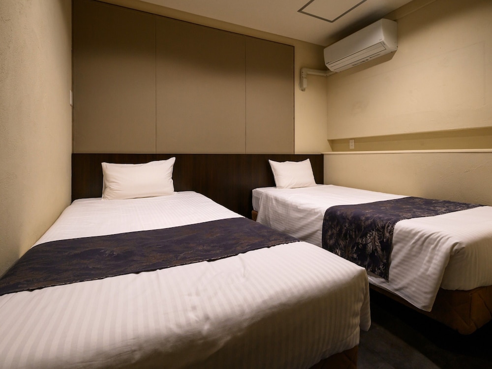 ルーム 客室8 | 畳の宿 北谷美浜