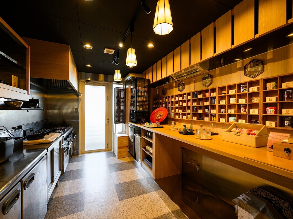 共用キッチン設備1 | 畳の宿 北谷美浜 共用キッチン設備1 | 畳の宿 北谷美浜