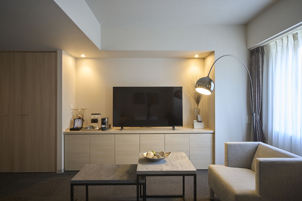 ラグジュアリー ダブルルーム 禁煙 客室2 | 六本木ホテル S