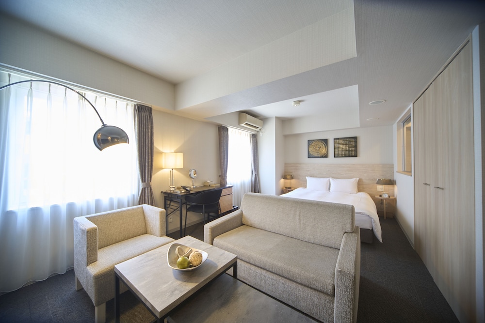 ラグジュアリー ダブルルーム 禁煙 客室3 | 六本木ホテル S