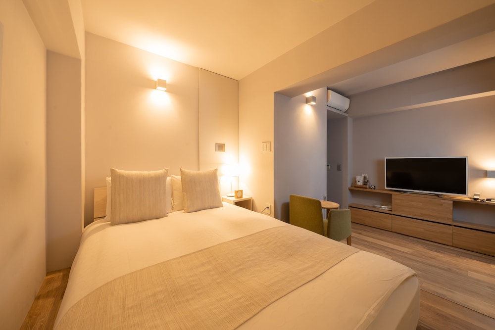 デラックス ダブルルーム フォーキューブ　禁煙 客室1 | 六本木ホテル S