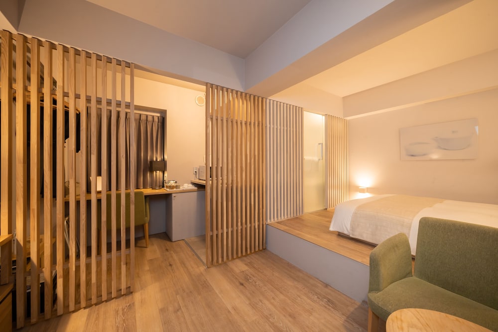 デラックス ダブルルーム フォーキューブ　禁煙 | 六本木ホテル S