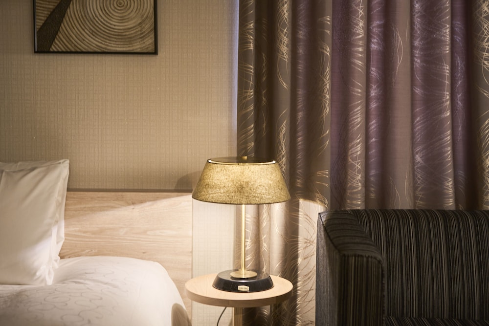 デラックス ツインルーム 禁煙 客室2 | 六本木ホテル S