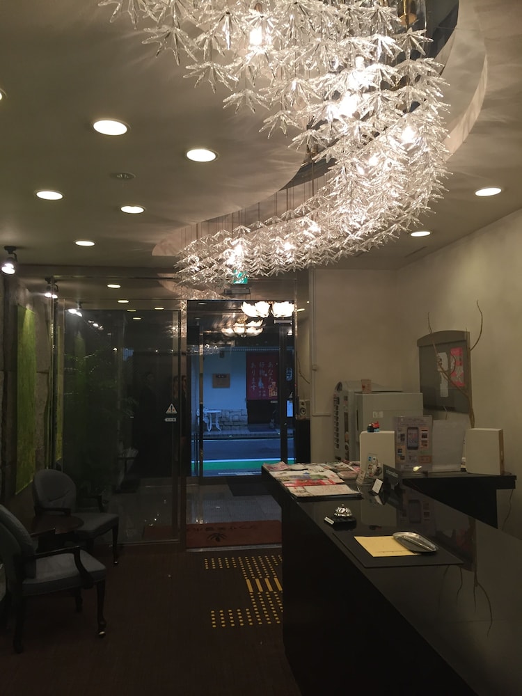 内部エントランス1 | プラザ芙蓉ホテル