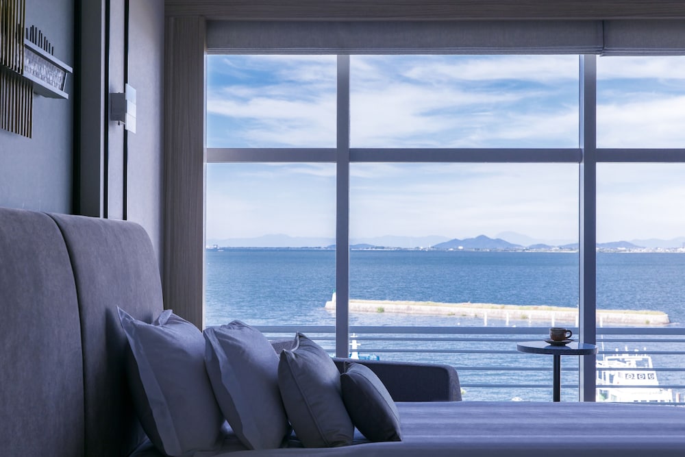 プレミア・ラグジュアリーフロア ビスタ 禁煙 クラブラウンジ利用可(未就学児利用不可) レイク ビュー0 | 琵琶湖ホテル