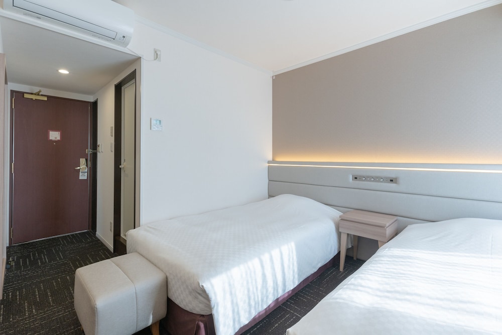 エコノミー ツインルーム 禁煙 客室1 | リブレ ガーデン ホテル