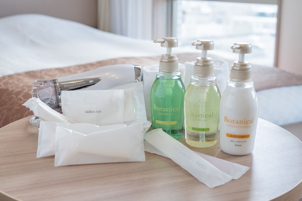 スタンダード ダブルルーム 喫煙可 客室の設備とサービス0 | リブレ ガーデン ホテル