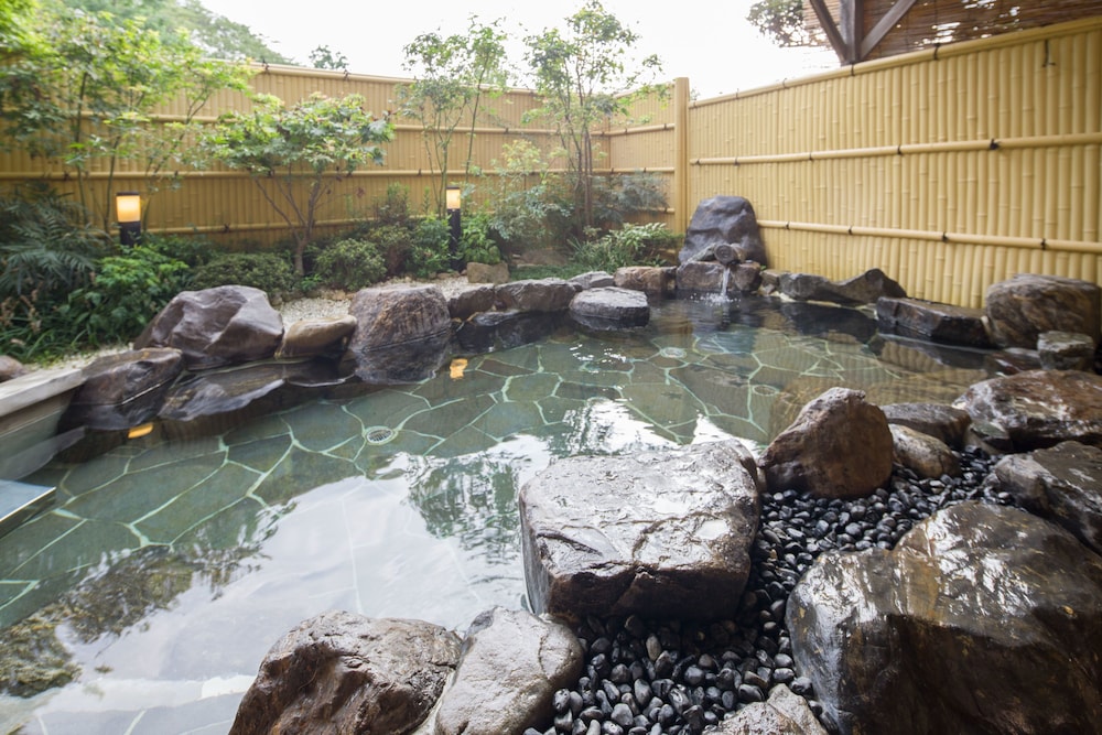 スパ1 | 奈良万葉若草の宿 三笠