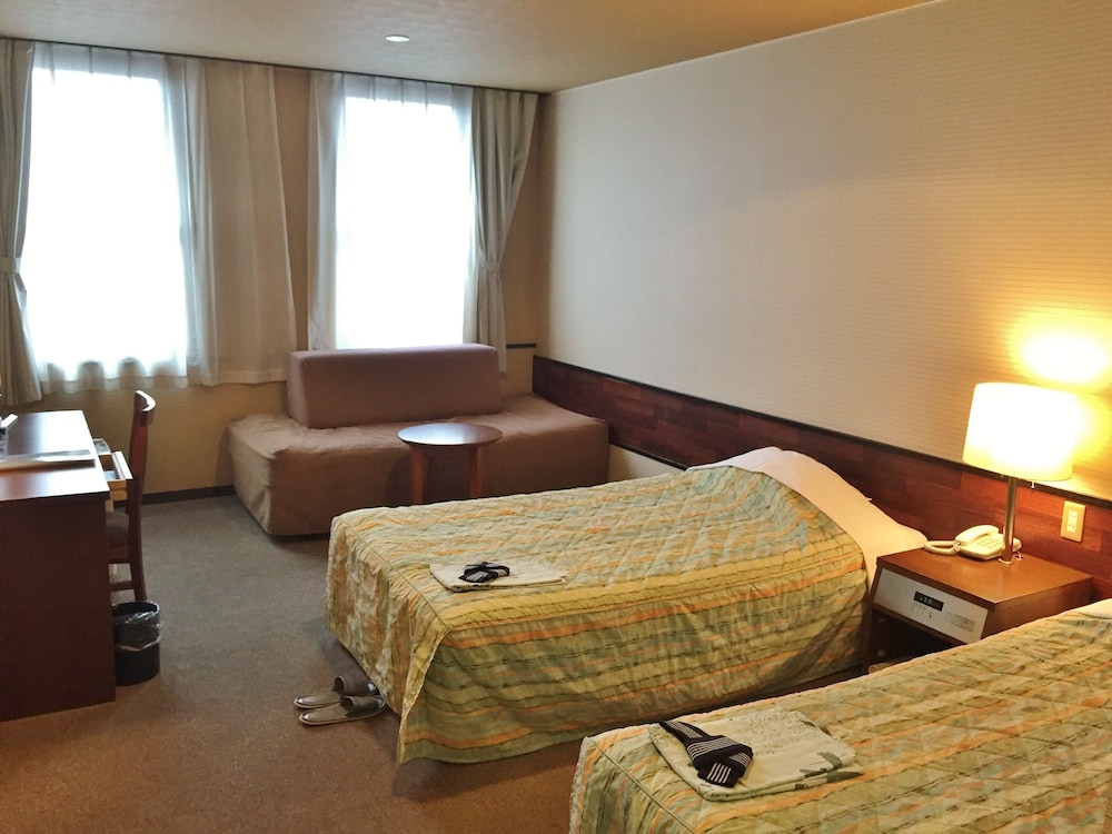 スタンダード ツインルーム 禁煙 客室3 | ホテルアジール・奈良アネックス