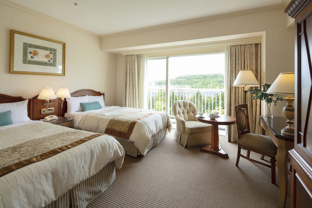 モデレート ツインルーム 禁煙 ガーデンビュー | 仙台ロイヤルパークホテル