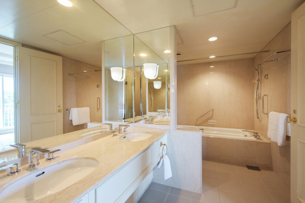 ジュニアスイートダブル 禁煙 バスルーム0 | 仙台ロイヤルパークホテル