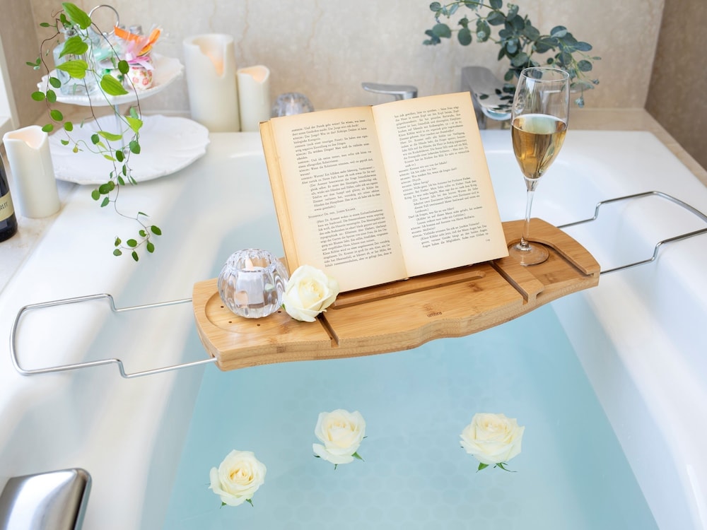 テラスジュニアスイートツイン (禁煙) バスルーム0 | 仙台ロイヤルパークホテル