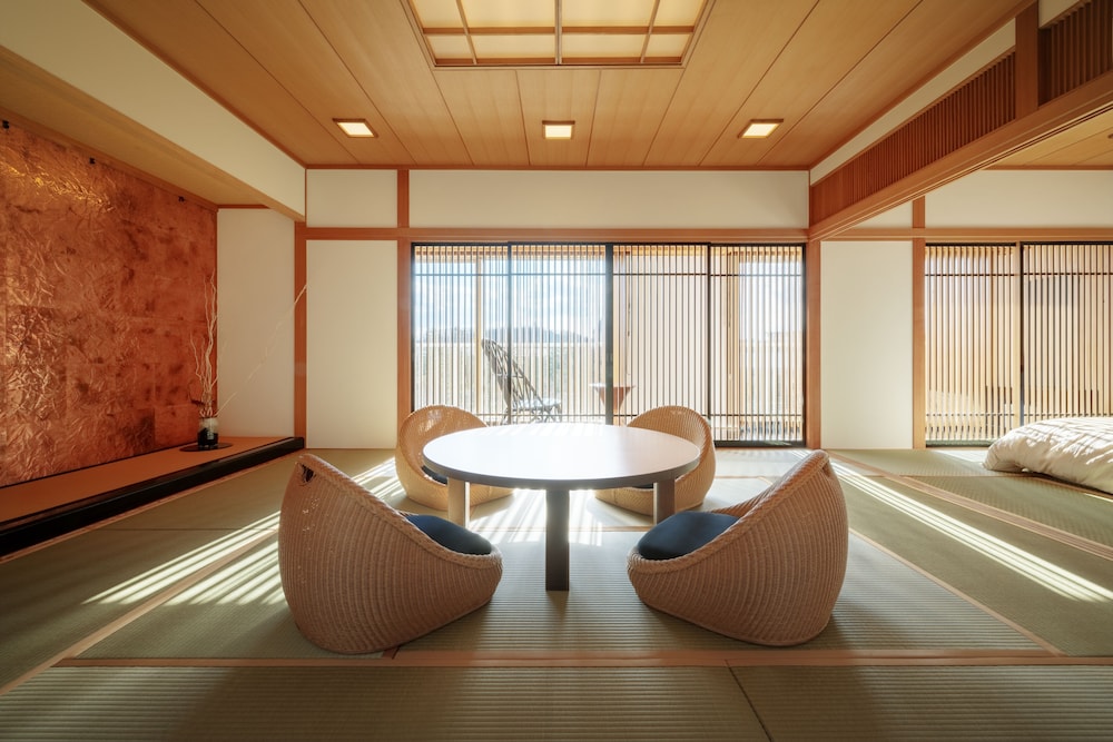 ジャパニーズスイートルーム 禁煙 ガーデンビュー 客室2 | 仙台ロイヤルパークホテル