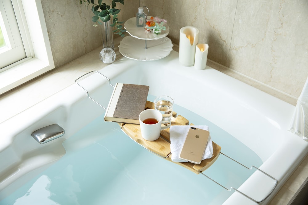 デラックスビューバスツイン　禁煙　ガーデンビュー バスルーム0 | 仙台ロイヤルパークホテル