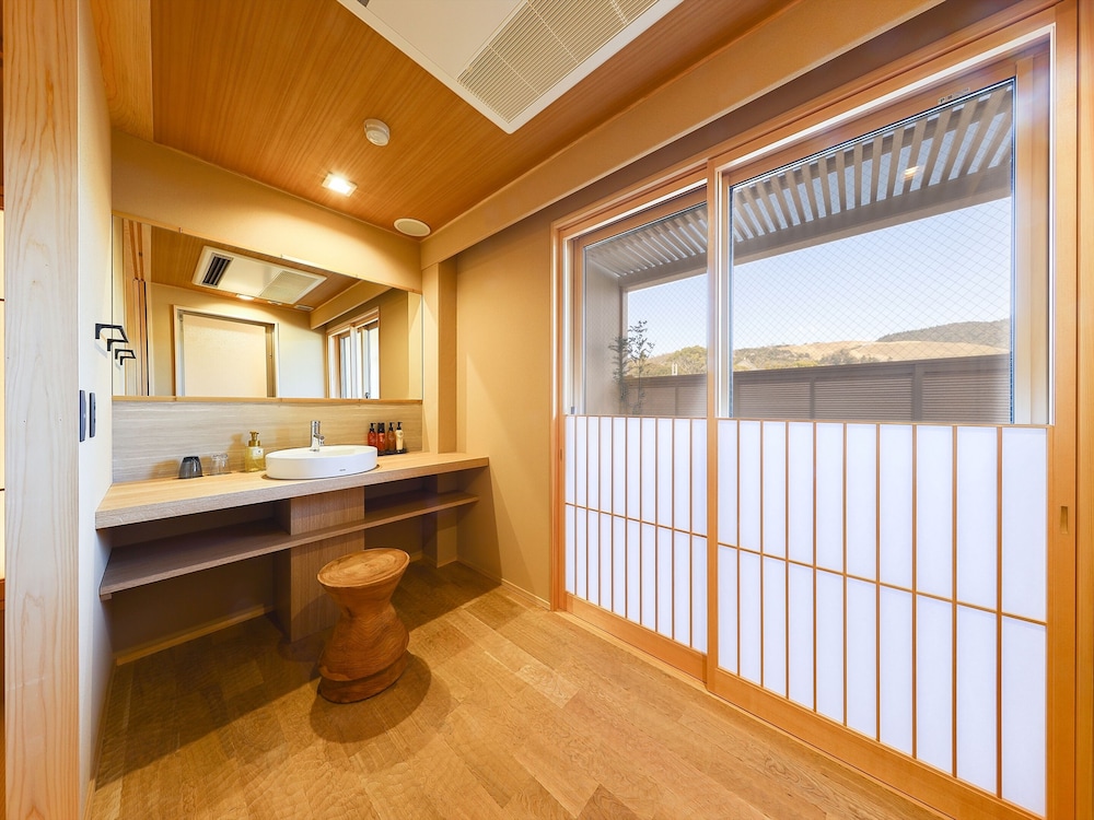 和室 (素泊まり) チェックイン:7時まで 客室3 | ホテル ニューわかさ