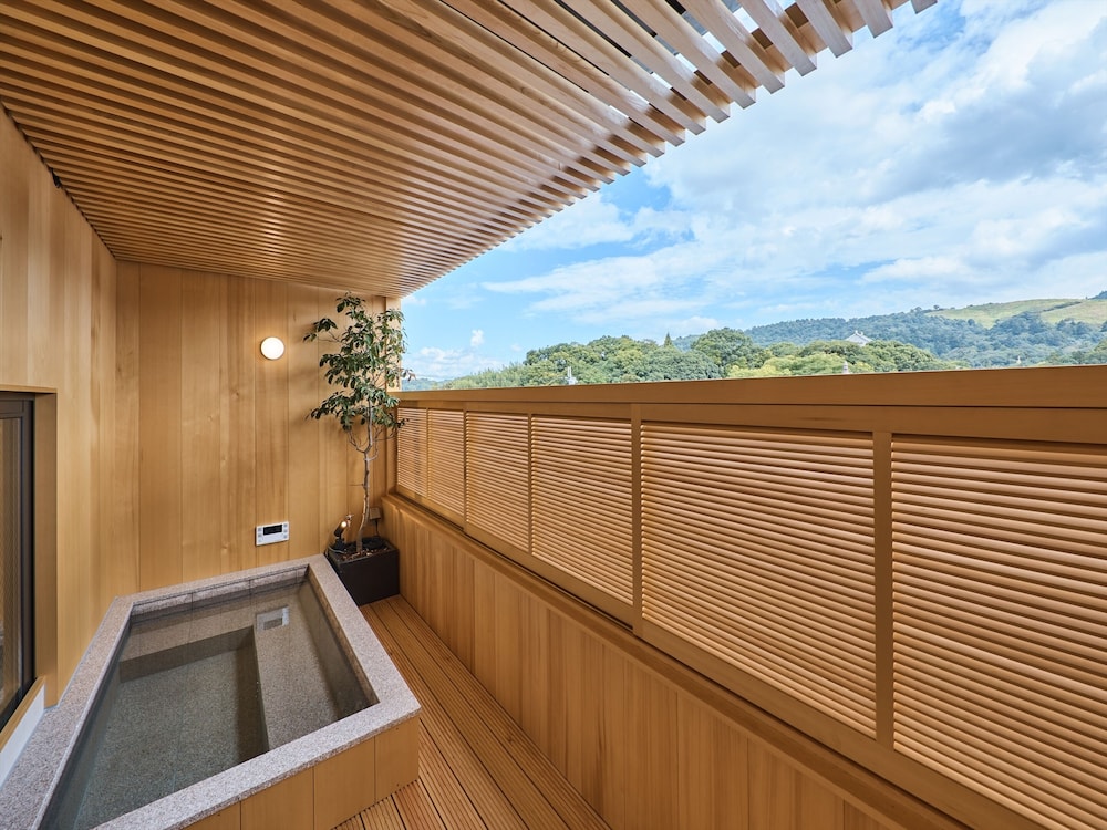 和室 （素泊まり）　チェックイン：7時まで バスルーム1 | ホテル ニューわかさ