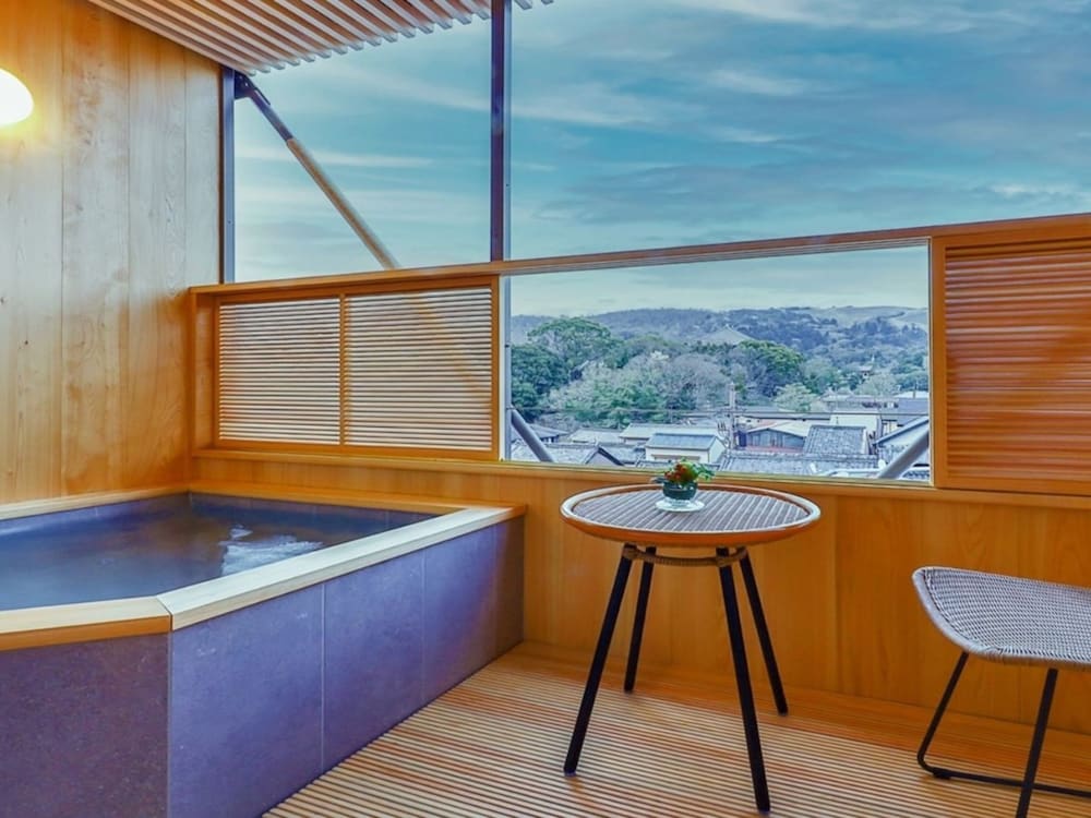 和室 （素泊まり）　チェックイン：7時まで バルコニーからの眺望0 | ホテル ニューわかさ