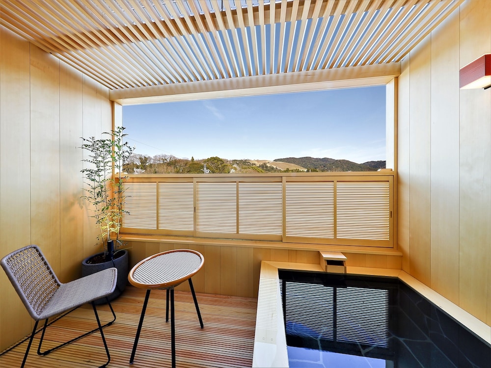 和室 (素泊まり) チェックイン:7時まで バスルーム0 | ホテル ニューわかさ