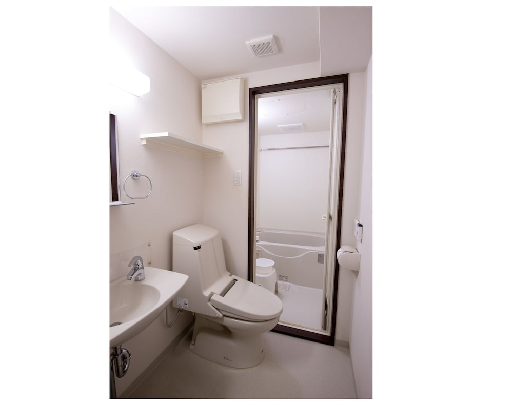 和室 デラックスルーム キッチン付 禁煙 バスルーム0 | 松葉家旅館