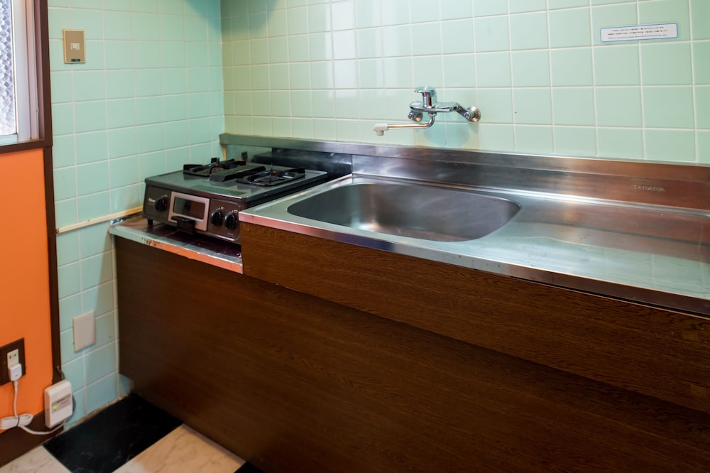 [コンド棟]ローヤルツイン 禁煙 専用キッチン0 | ローヤル ホテル