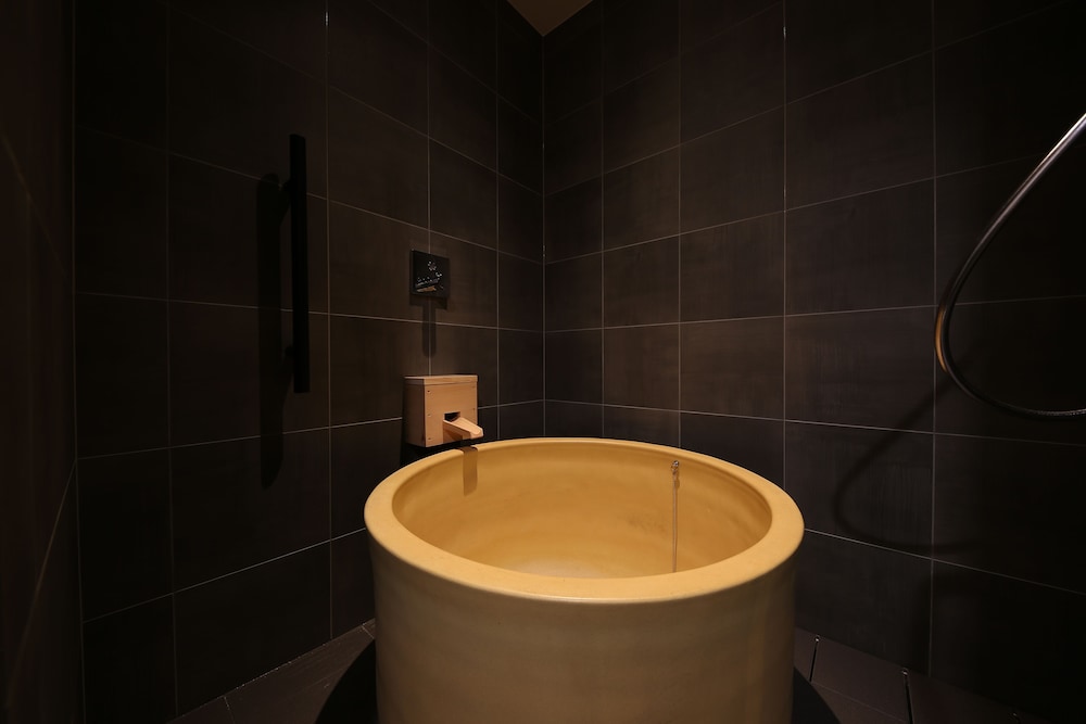 デラックス ルーム 禁煙 バスルーム0 | 有馬きらり