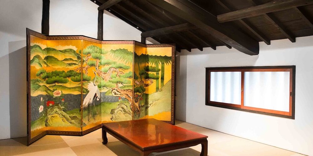 町屋（ヒノキ風呂付き） 客室4 | 祇園金瓢