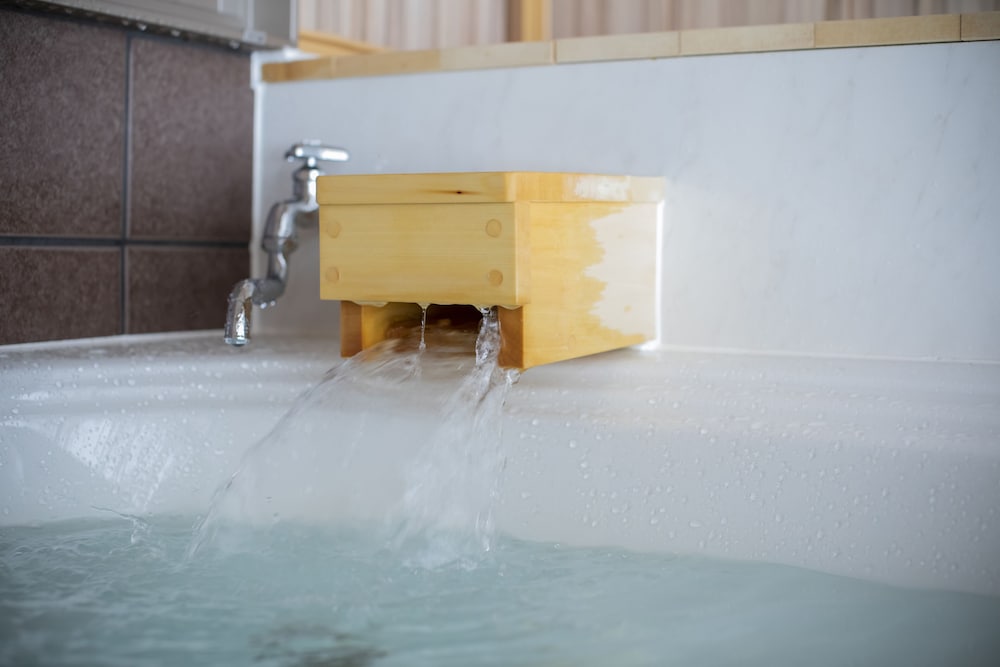 個室温泉付プレミアム洋室ツインルーム 禁煙 客室6 | 小樽朝里クラッセホテル